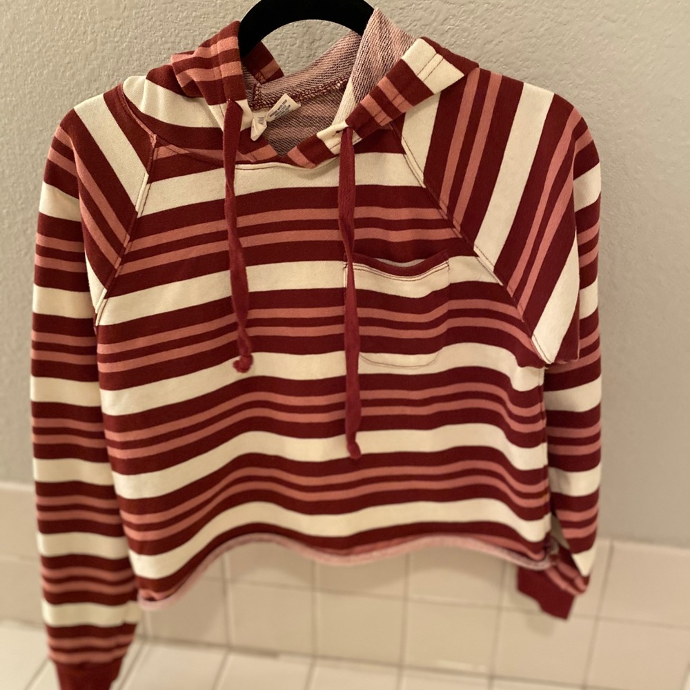 Sky & Sparrow Cropped Sweater
